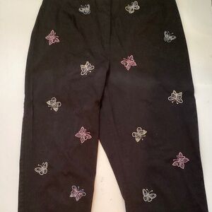 DRESS BARN… Cropped pants with embroidered butterflies… size 18W